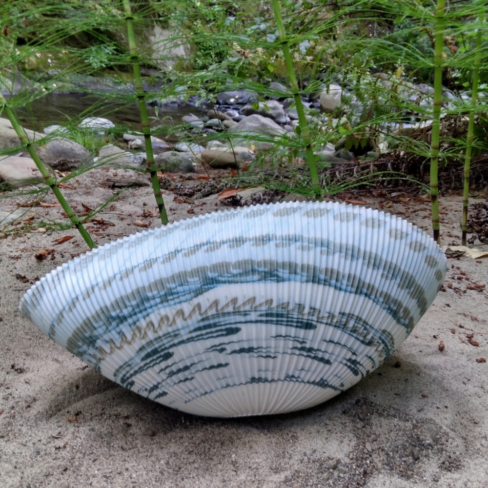 New Elegant Large Murano Hand Blown Glass Shell Decorative Art Bowl/Centerpiece